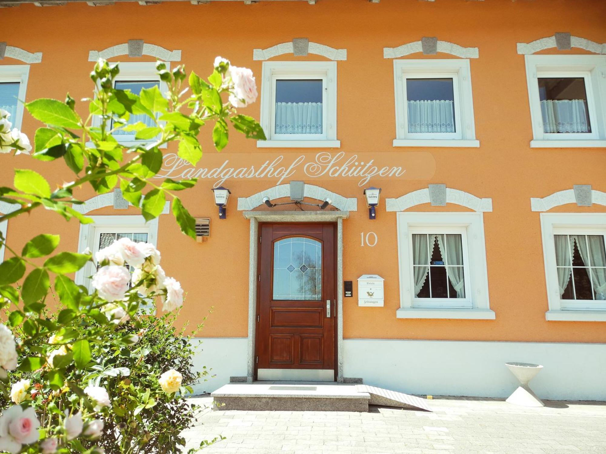 Landgasthof Schuetzen 特恩吉恩 外观 照片